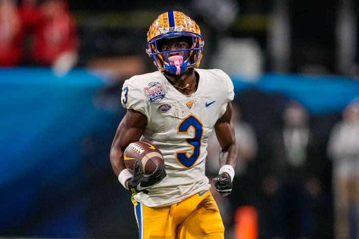 Pittsburgh Panthers wide receiver Jordan Addison (3) runs after a catch against the Michigan State Spartans at Mercedes-Benz Stadium.